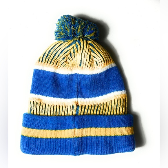 Los Angeles Chargers Winter Beanie Cuffed - Picture 3 of 5